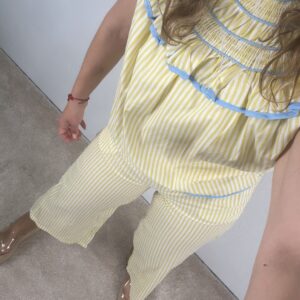 Conjuntos Alejandra amarillo