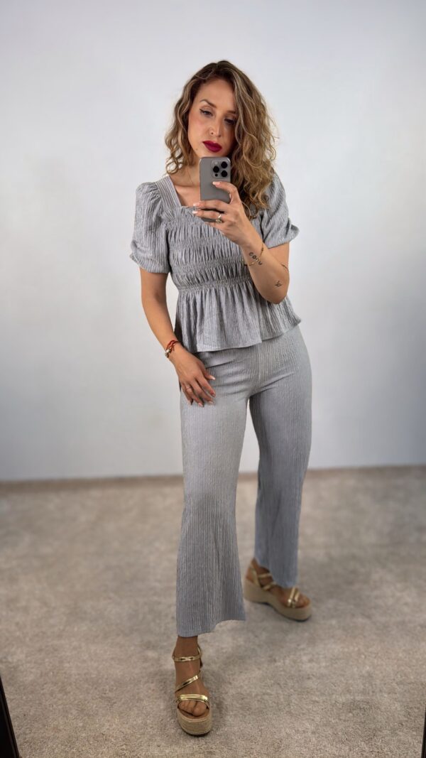 Conjunto Sevilla gris