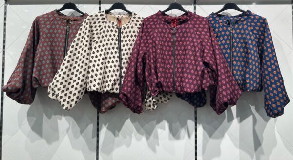 Chaqueta Reyes