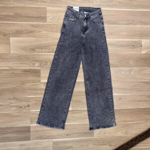 Jeans Ada gris